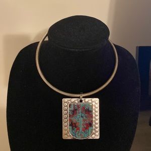 Necklace silver with blue design